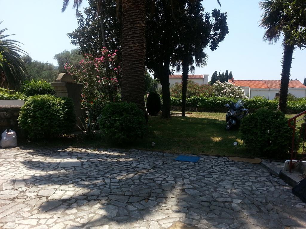 Villa Stone House In Buljarica Petrovac na moru Zimmer foto