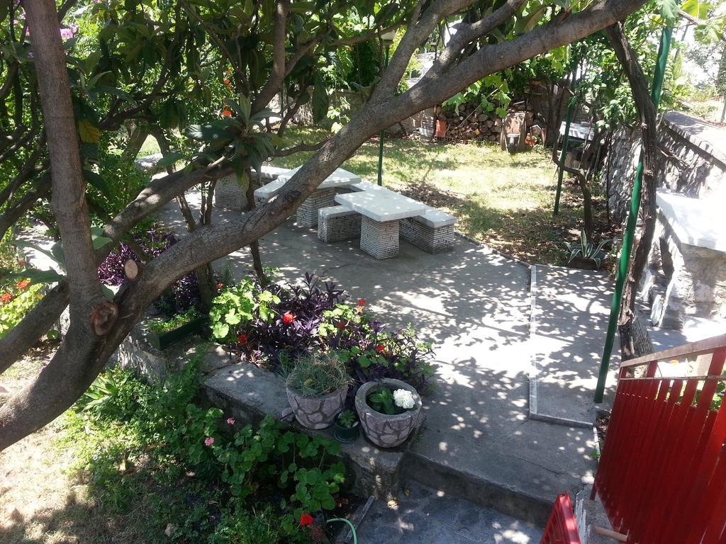 Villa Stone House In Buljarica Petrovac na moru Zimmer foto