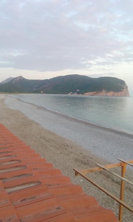 Villa Stone House In Buljarica Petrovac na moru Exterior foto