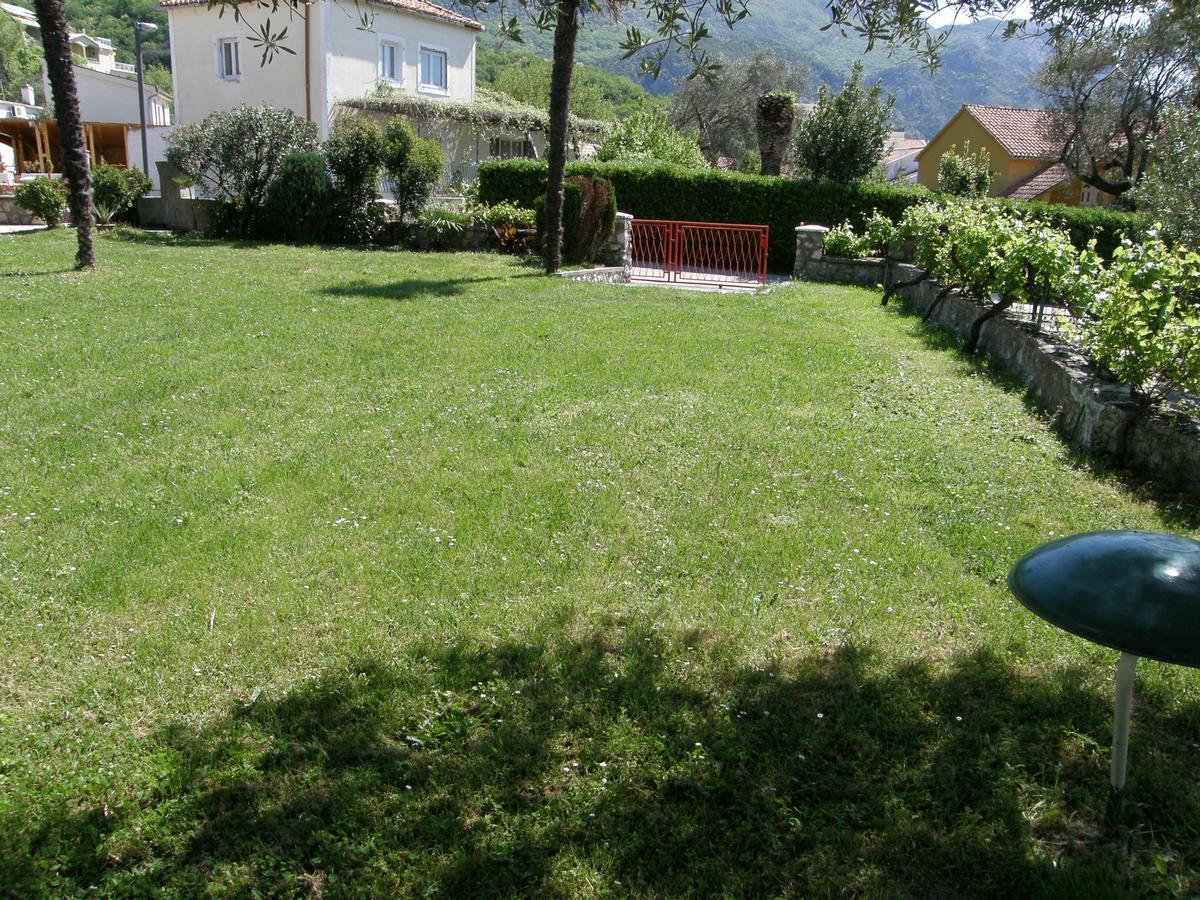 Villa Stone House In Buljarica Petrovac na moru Exterior foto