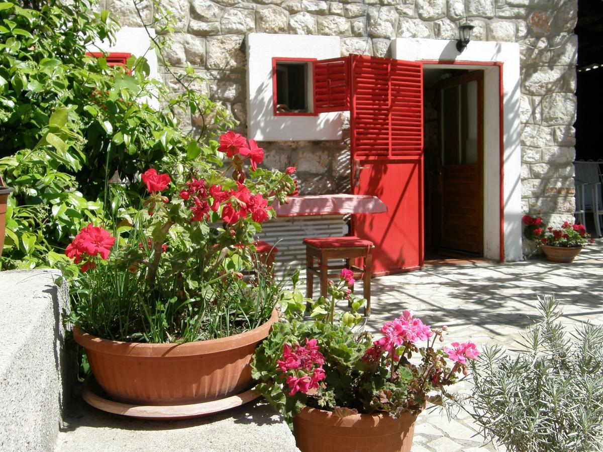 Villa Stone House In Buljarica Petrovac na moru Exterior foto